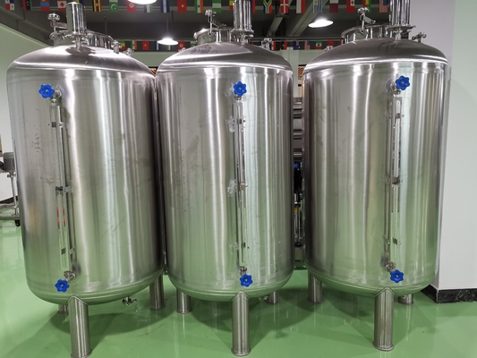 Sanitary Stainless Steel Wheeled Cosmetic Fixed Buffer Tank 1000L Brewery Storage Tank