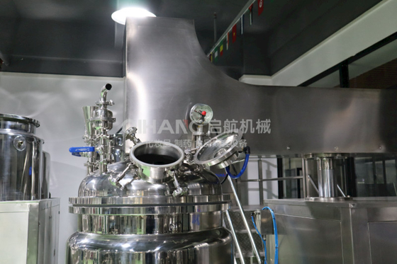 CE Cosmetic Making Machine With Operation Platform Emulsifying Homogenizer Equipment