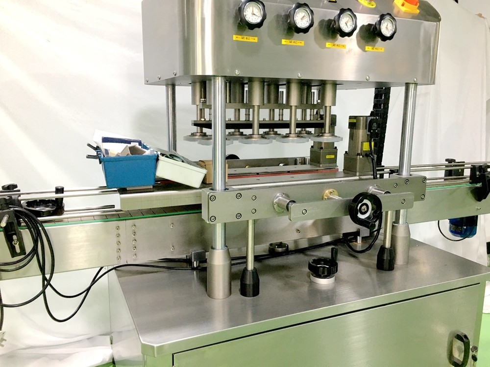 High Speed Automatic Cap Sealing Machine For Beverage Cosmetic Bottles