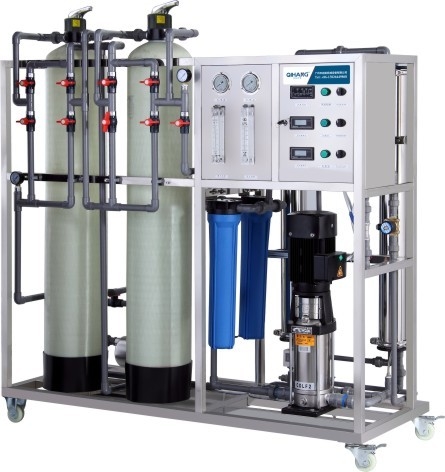 Anti Corrosive 1000lph RO Water Treatment Equipment Cosmetic Making Machine