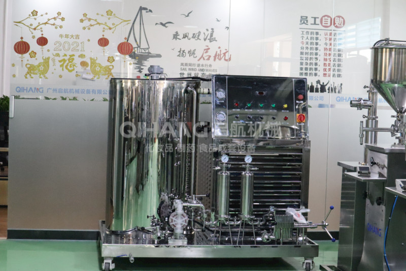 Stainless Steel Moveable 500L Perfume Making Machine  0.2um Filtration